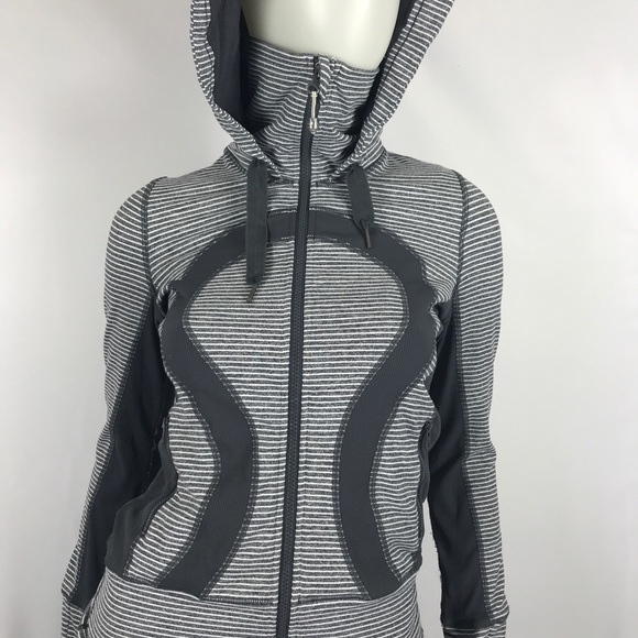 Lululemon Stride Jacket Size 2 - Picture 3 of 12